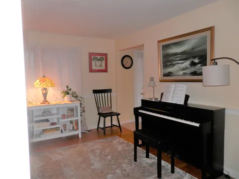 125 Tennyson Drive Manchester NH 03104