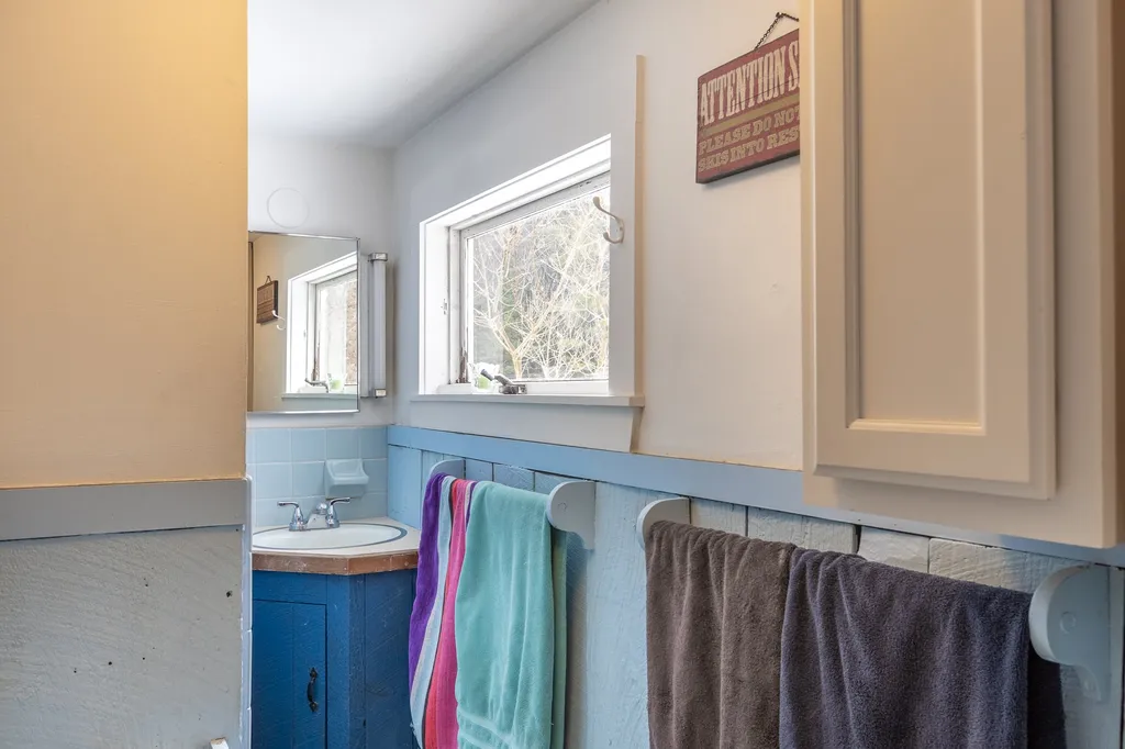 71 Goose Pond Road Hanover NH 03755