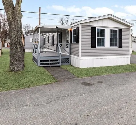 60 Brookwood Drive Salem NH 03079