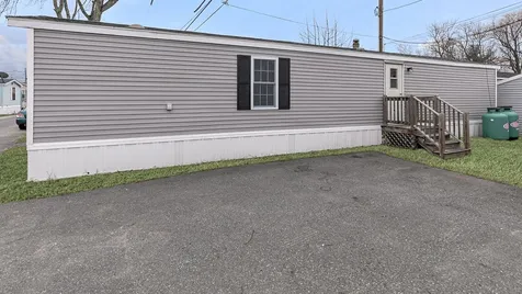 60 Brookwood Drive Salem NH 03079