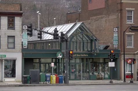 157 Main Street Brattleboro VT 05301