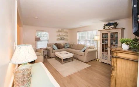 21 Granite Circle Hampstead NH 03841