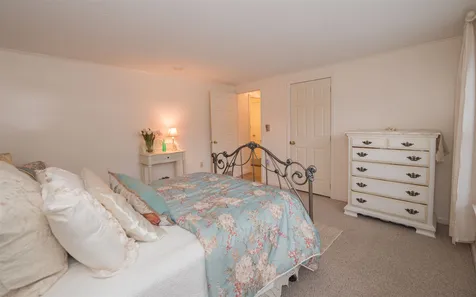 21 Granite Circle Hampstead NH 03841