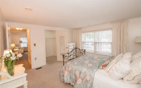 21 Granite Circle Hampstead NH 03841