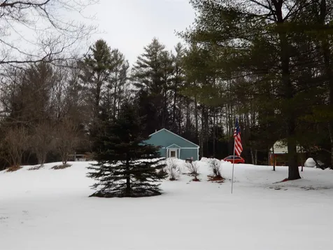 9 Cherry Hill Road Grafton NH 03240