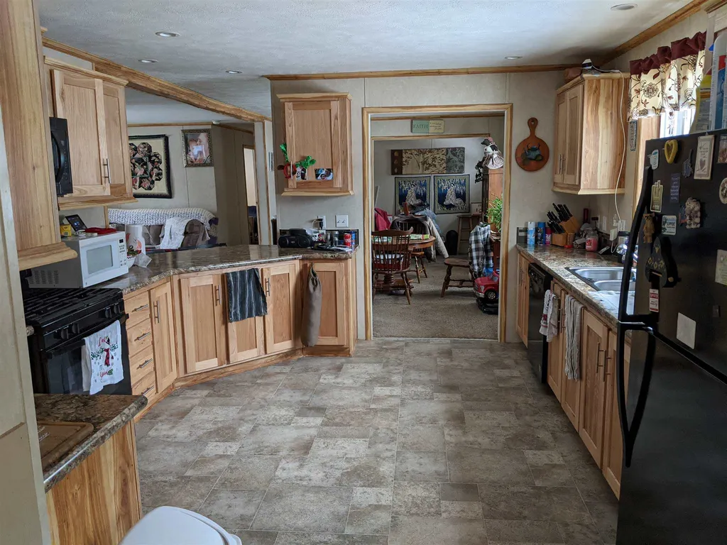 41 Lunar Drive Canaan NH 03741
