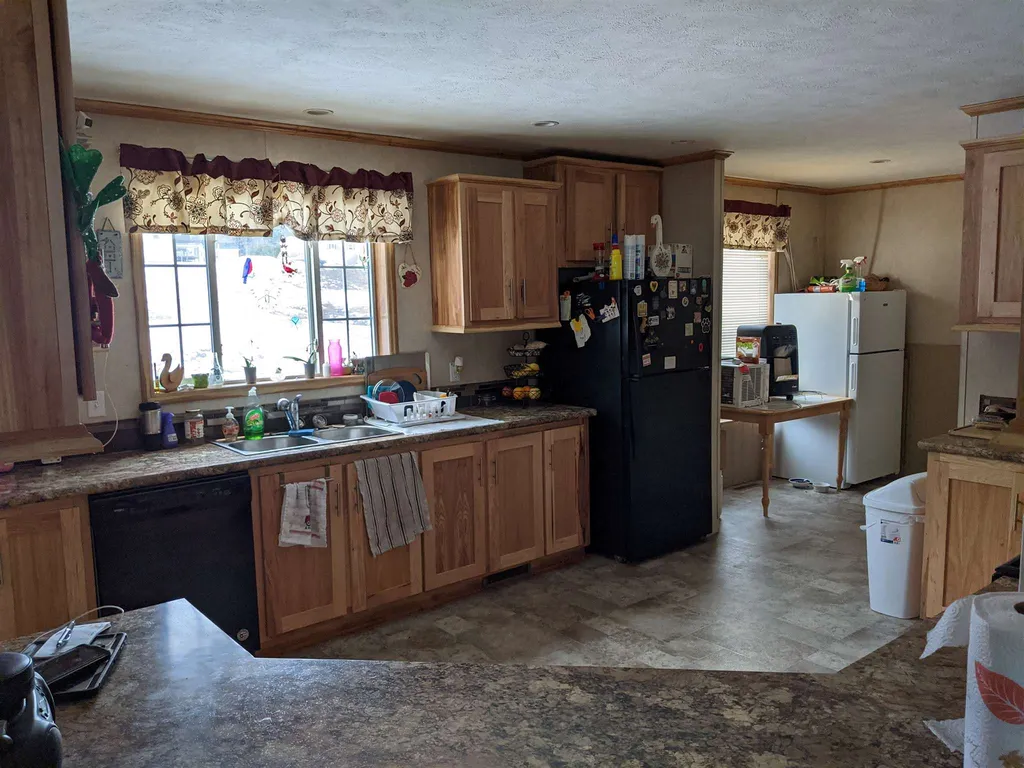 41 Lunar Drive Canaan NH 03741