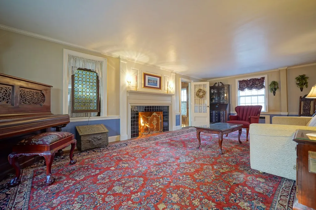 293 Rockland Street Portsmouth NH 03801