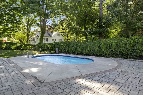 293 Rockland Street Portsmouth NH 03801