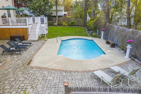 293 Rockland Street Portsmouth NH 03801