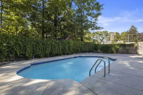293 Rockland Street Portsmouth NH 03801