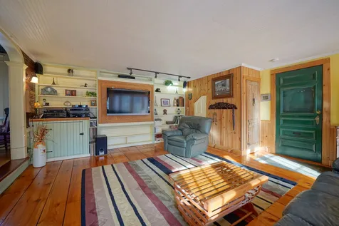 293 Rockland Street Portsmouth NH 03801