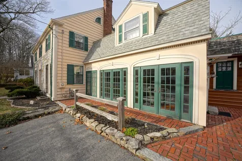 293 Rockland Street Portsmouth NH 03801