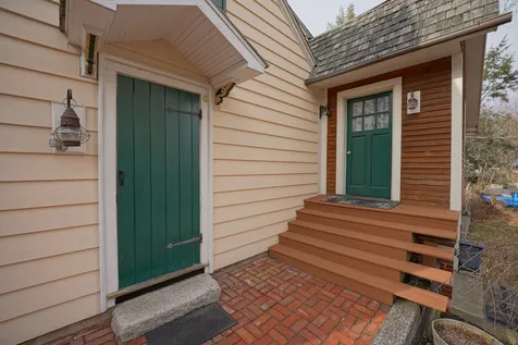 293 Rockland Street Portsmouth NH 03801