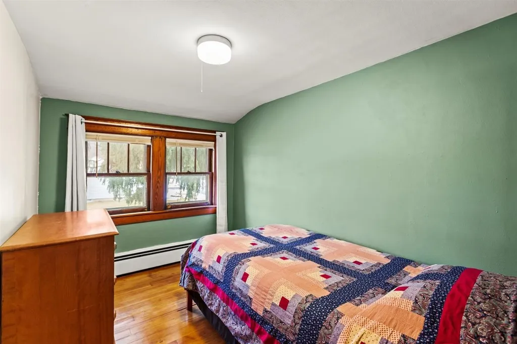 108 Warn Street Bennington VT 05201