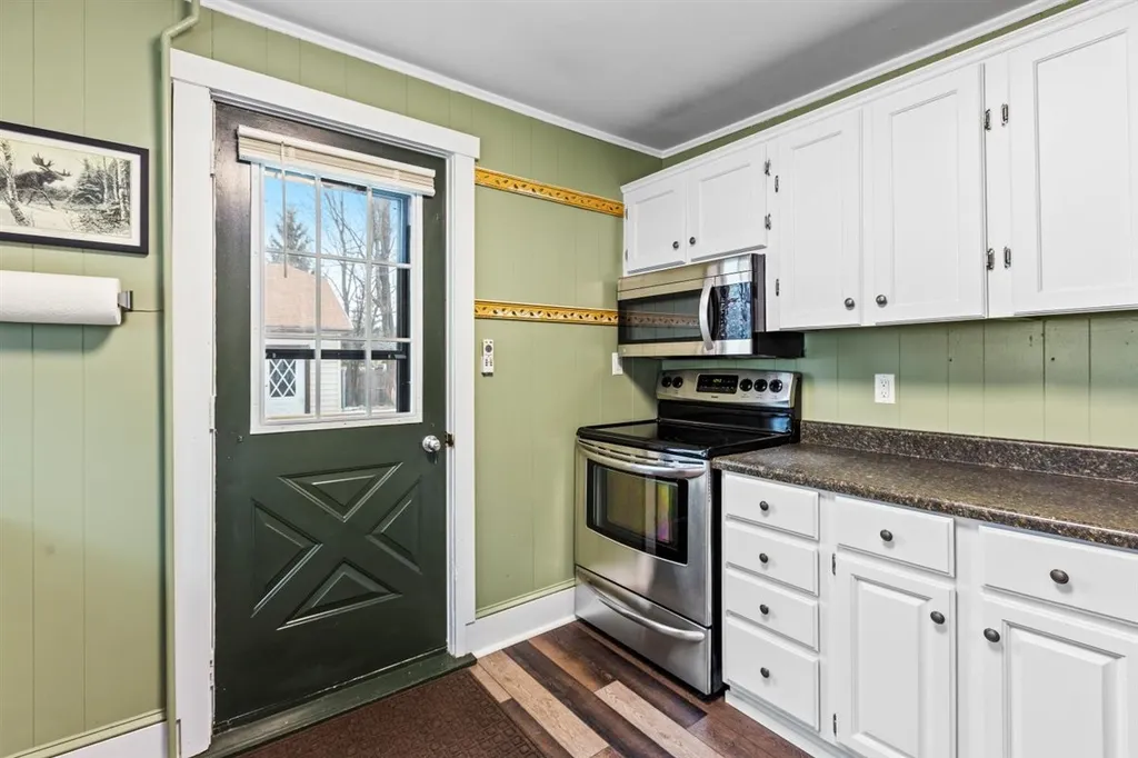 108 Warn Street Bennington VT 05201
