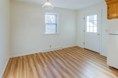 5-7 Victoria Circle Pelham NH 03076