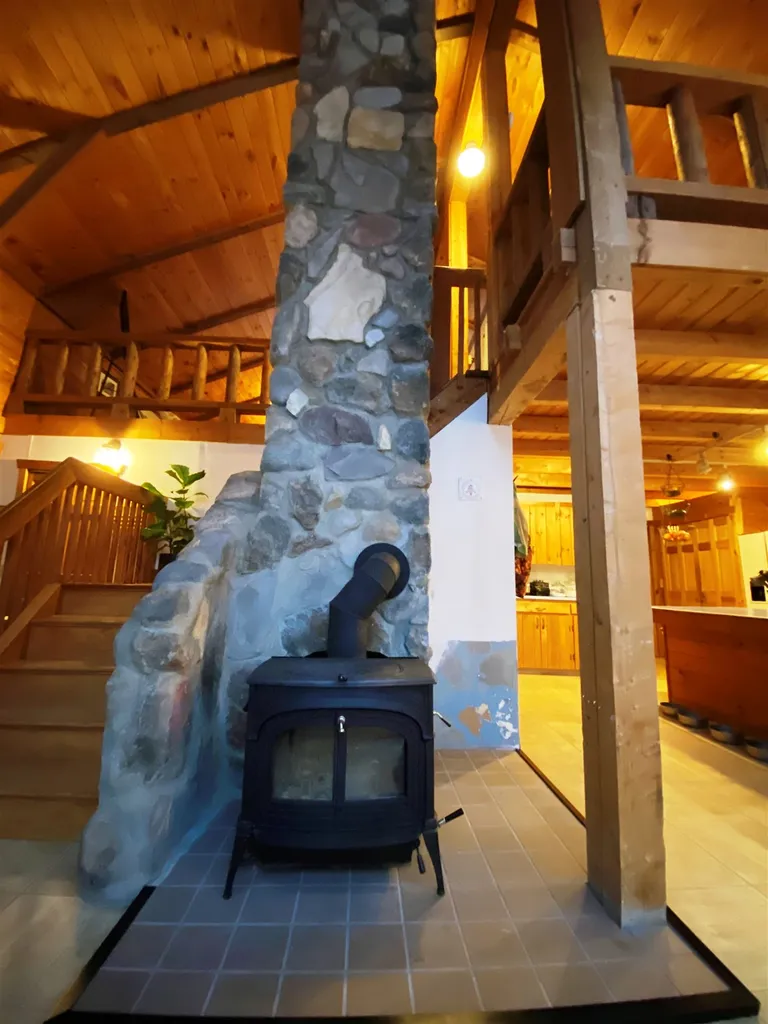 51 Jericho Road Sugar Hill NH 03586