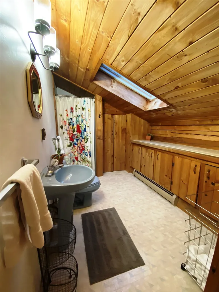 51 Jericho Road Sugar Hill NH 03586