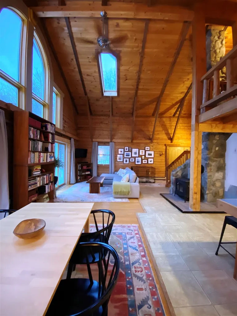 51 Jericho Road Sugar Hill NH 03586