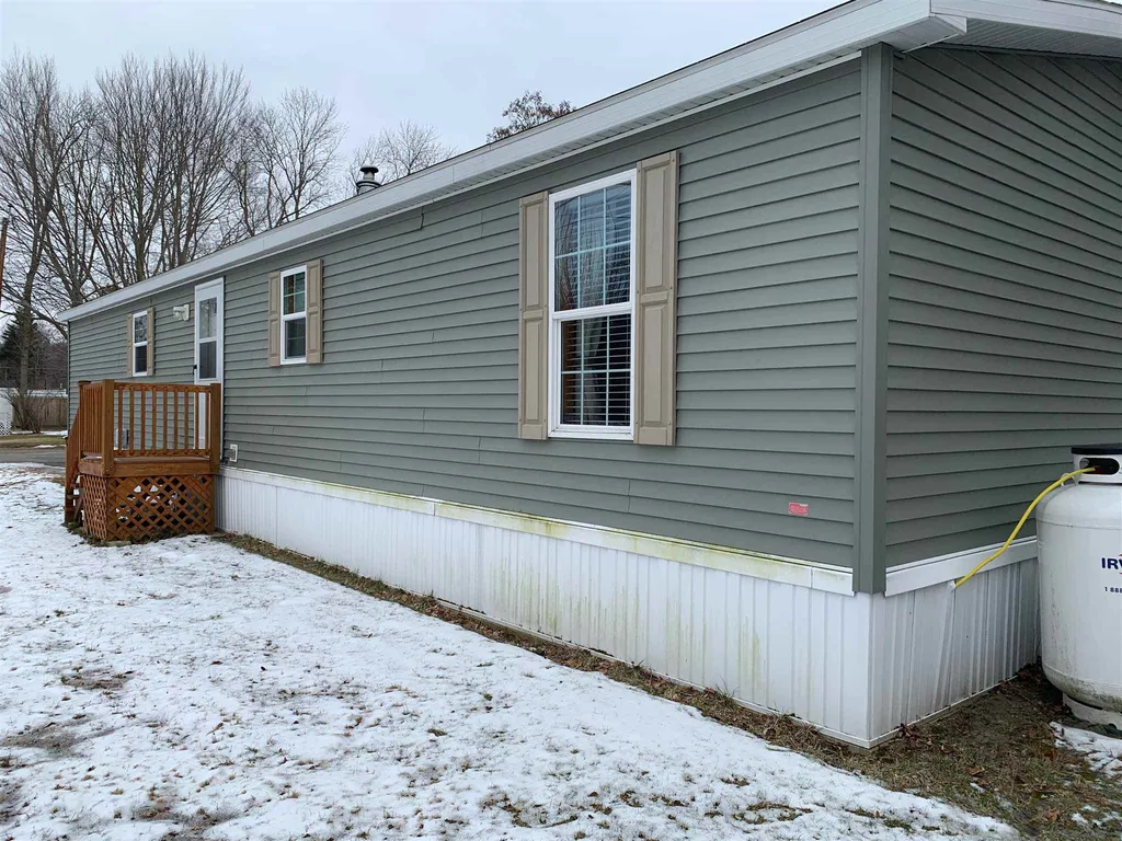 7 Grappone Drive Concord NH 03301