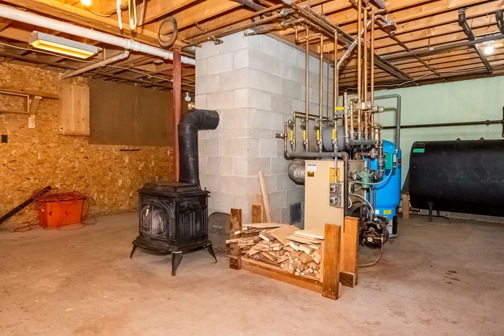 60 Beech Ridge Road Eliot ME 03903