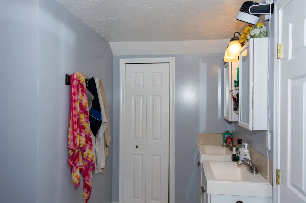 13 Pleasant Street Rochester NH 03867