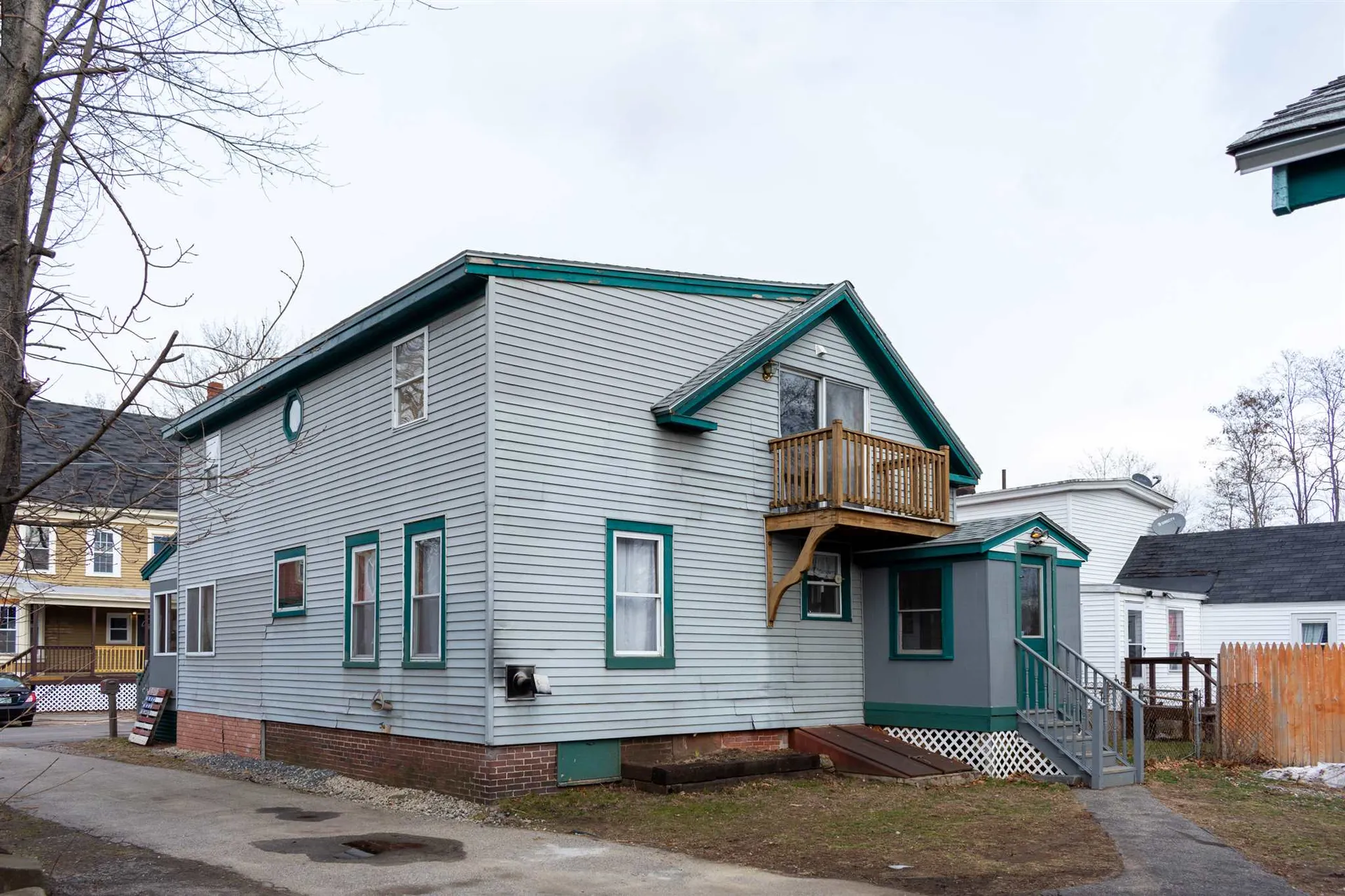 13 Pleasant Street Rochester NH 03867