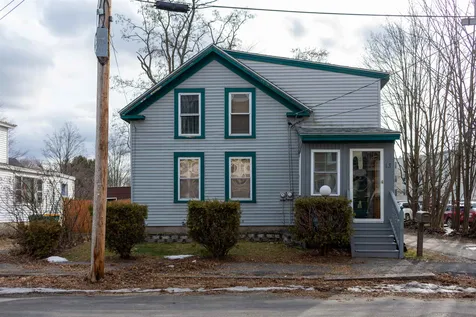 13 Pleasant Street Rochester NH 03867