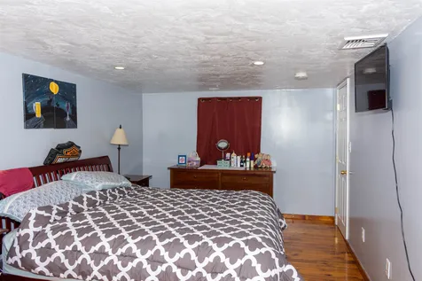 13 Pleasant Street Rochester NH 03867