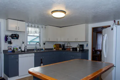 13 Pleasant Street Rochester NH 03867