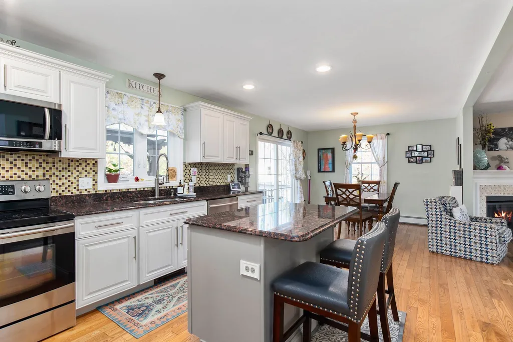 50 Young Road Barrington NH 03825