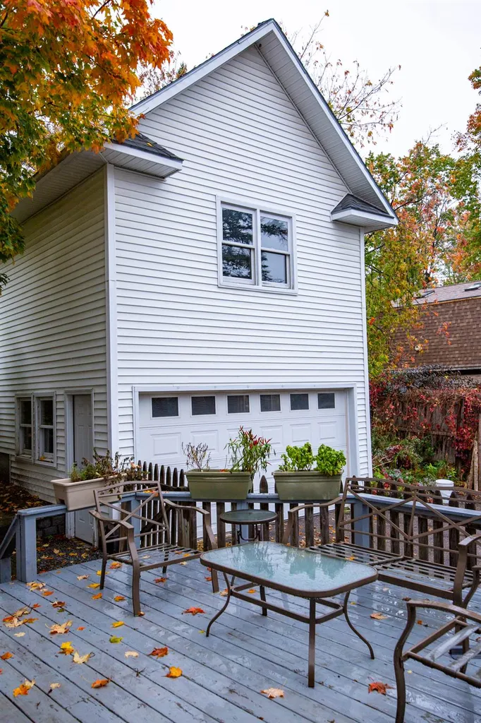 42 Lincoln Street Essex VT 05452