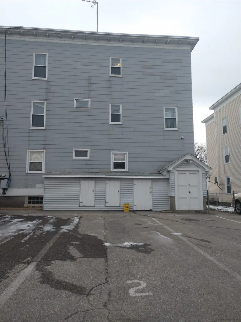 121 Pine Street Manchester NH 03103