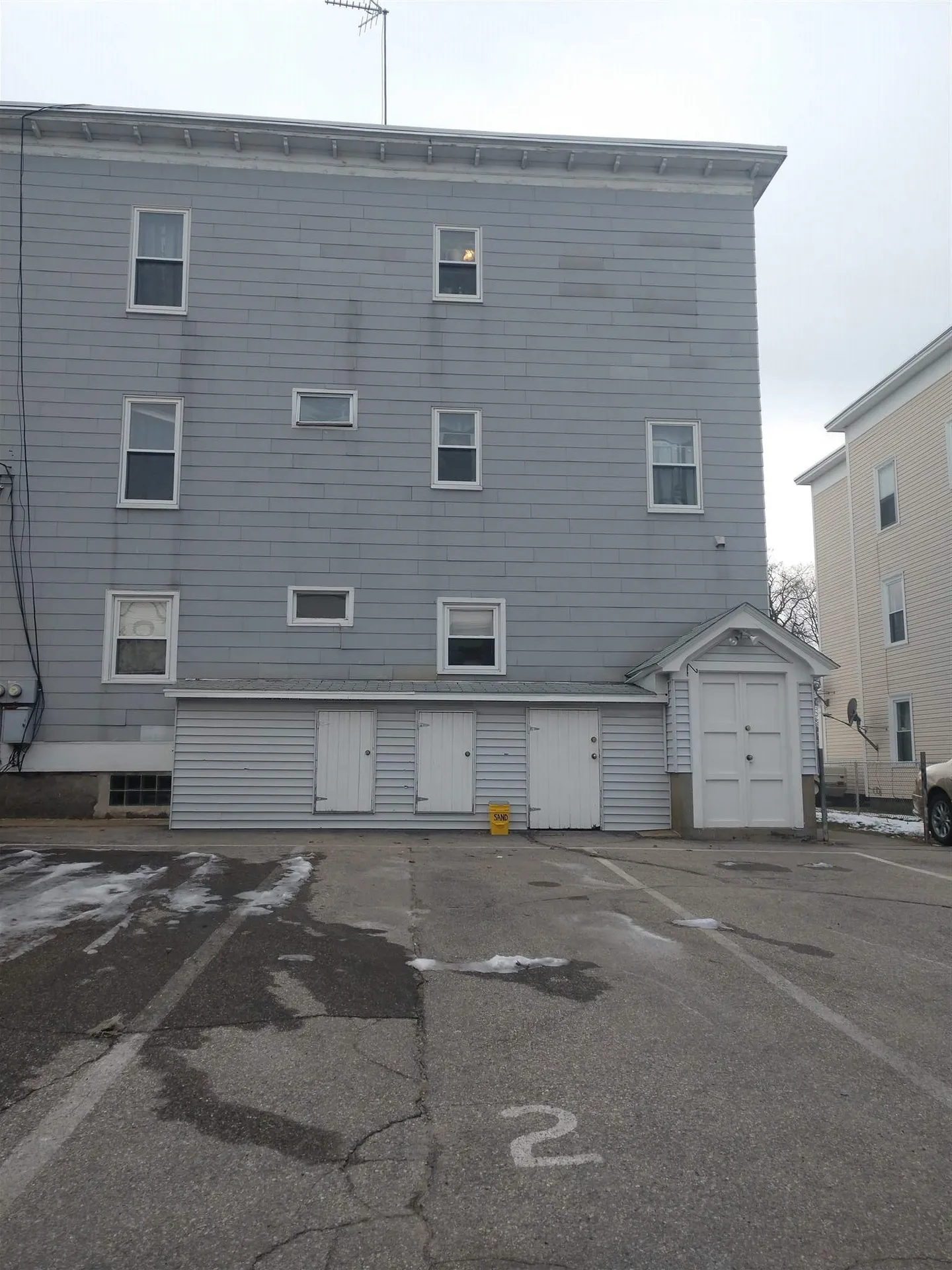 121 Pine Street Manchester NH 03103