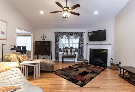 3a Benning Street Amherst NH 03031