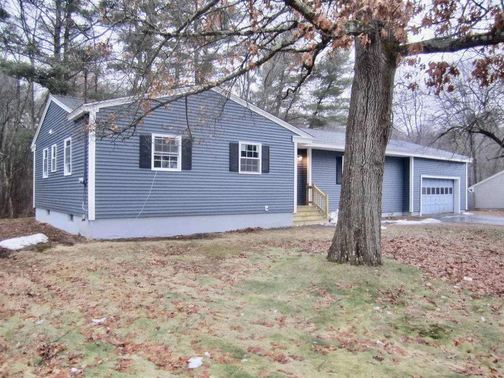 11 Linwood Avenue Salem NH 03079
