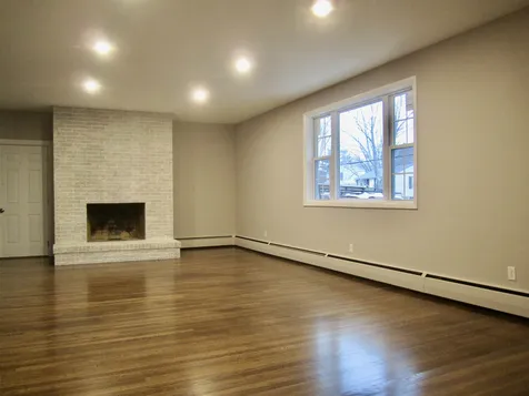 11 Linwood Avenue Salem NH 03079