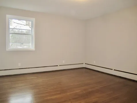 11 Linwood Avenue Salem NH 03079