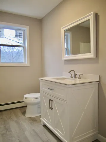 11 Linwood Avenue Salem NH 03079
