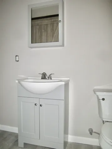 11 Linwood Avenue Salem NH 03079