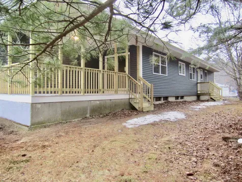 11 Linwood Avenue Salem NH 03079
