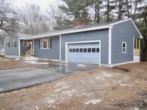 11 Linwood Avenue Salem NH 03079