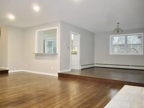 11 Linwood Avenue Salem NH 03079