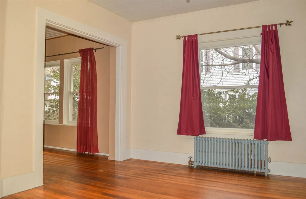 35 Crescent Street Keene NH 03431