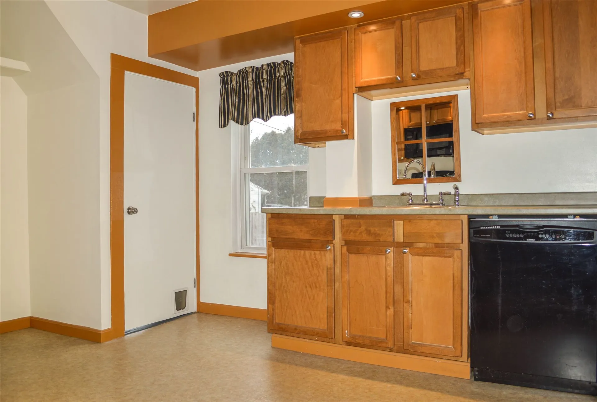 35 Crescent Street Keene NH 03431