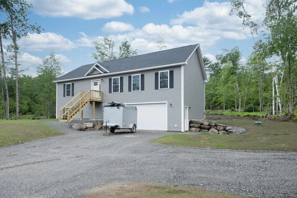 491 Shaker Road Northfield NH 03276