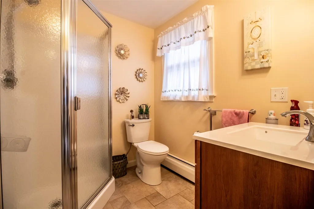 264 Rollingwood Road Eliot ME 03903