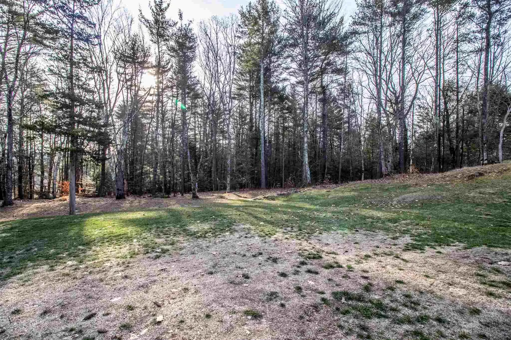 264 Rollingwood Road Eliot ME 03903