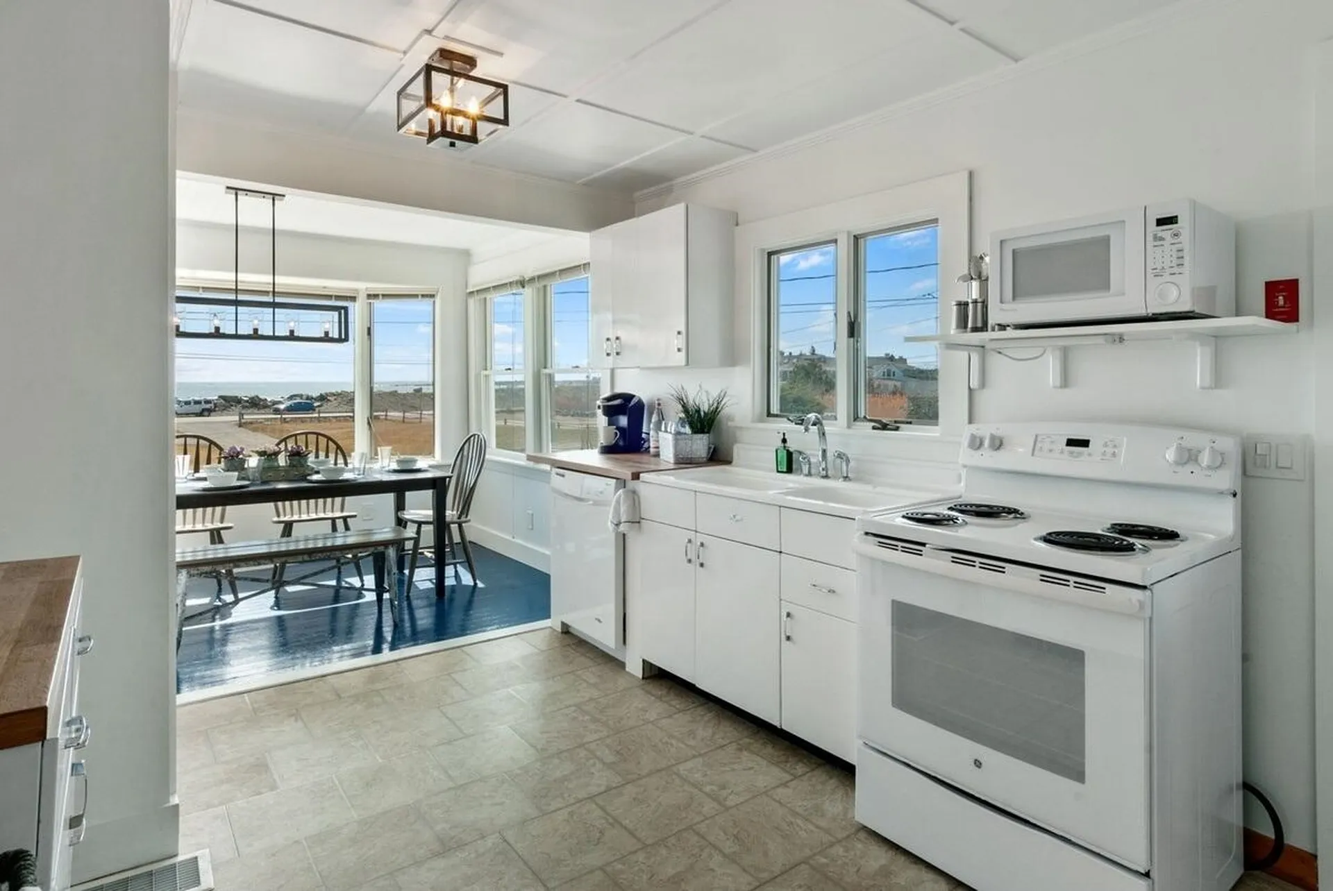 1491 Ocean Boulevard Rye NH 03870